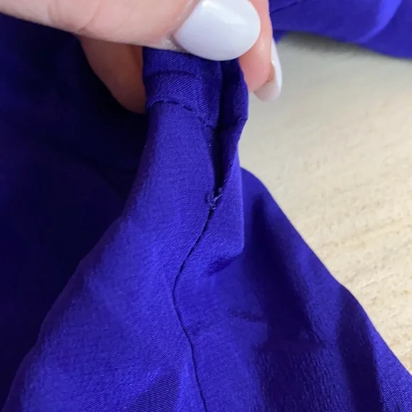 Anthropologie Yumi Kim 100% silk blue roll tab sleeve button down pleated top S - Picture 7 of 7